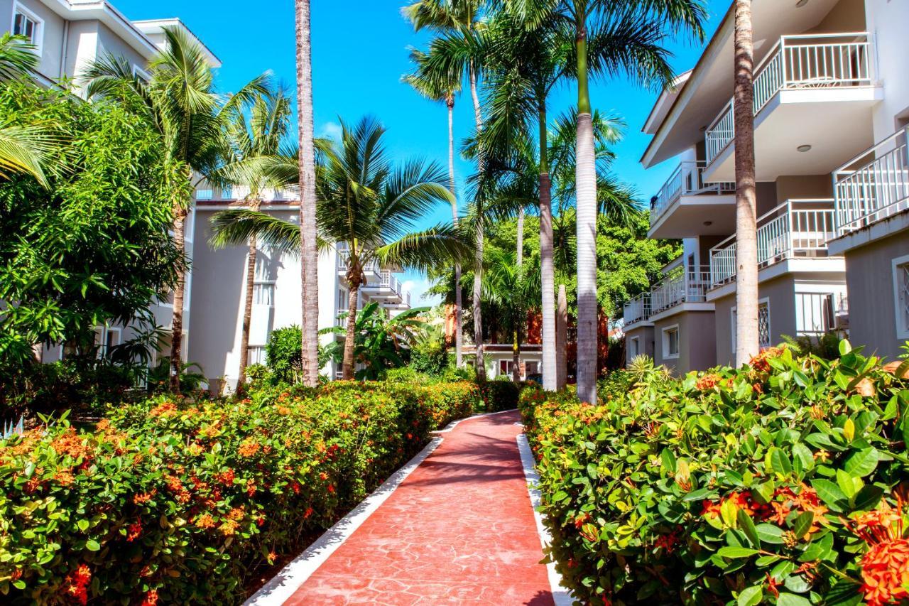 Tropicana Suites Deluxe Beach Club & Pool - Playa Los Corales Punta Cana Exterior photo